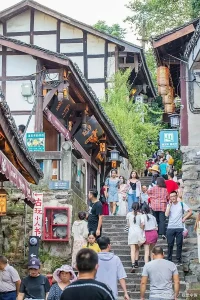 重庆必冲 10 个地方！没去过这 5 个等于白来，第 6 个看大自然鬼斧神工！