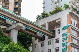 重庆必冲 10 个地方！没去过这 5 个等于白来，第 6 个看大自然鬼斧神工！